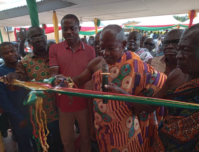 ASUNAFO NORTH MP COMMISSIONS A GH 400,000 MODERN VIP WARD AT GOASO MUNICIPAL HOSPITAL.