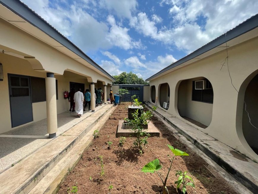 BONO EAST REGIONAL MINISTER, CHIEFS INSPECT FACILITIES FOR MILITARY BARRACKS AT ATEBUBU