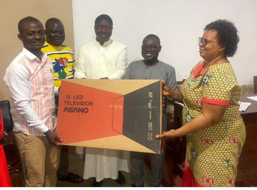 NDC'S PARLIAMENTARY CANDIDATE FOR TANO SOUTH, CHARLES ASIEDU, ATTENDS TO THE NEEDS OF JOSCO