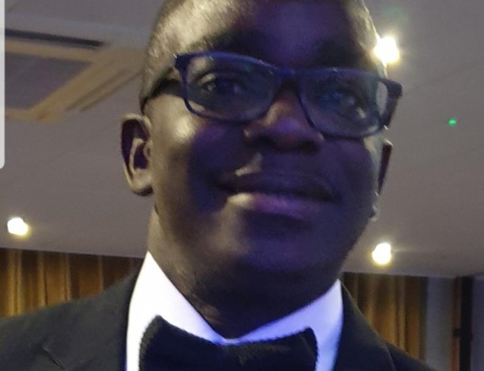 Kofi Asante Frempong writes on the usage of "honourable" tittle by Ghanaian politicians : holders do not deserve it
