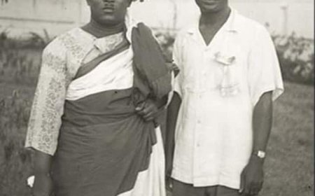 Kolomashie Movement - a music and dance group formed to fight against British Colonial Rule